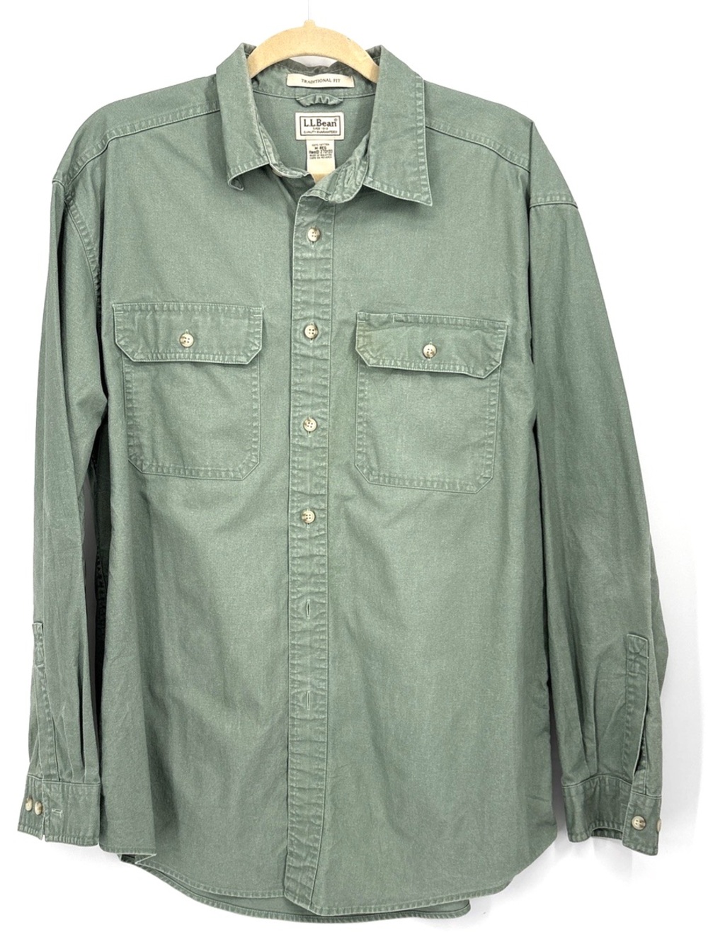 LL Bean Sunwashed Canvas Shirt Men’s Medium Green Bay Leaf Traditional Fit XL